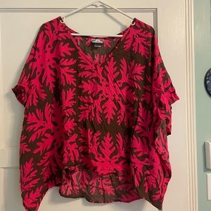 SOLD Manuhealii butterfly sleeve top